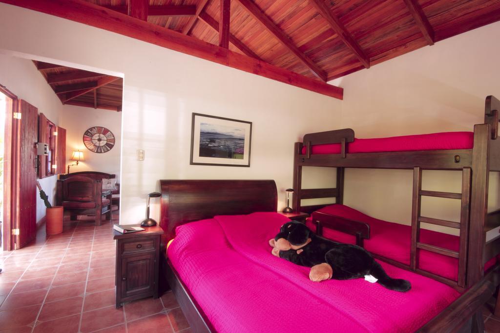 Orosi Lodge Oda fotoğraf